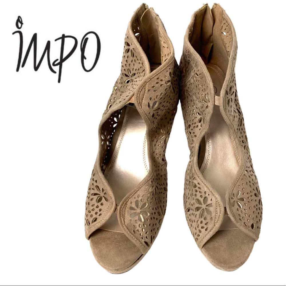NEW Impo Twinkle Lazer Cut Flower Sandal Heels